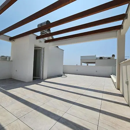 Ti Amo House With Heathed Pool Kastela