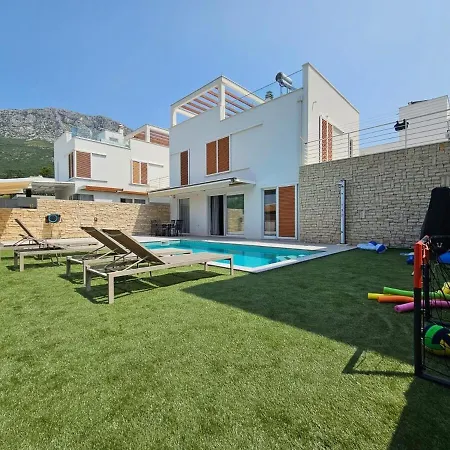 Villa Ti Amo House With Heathed Pool Kastela